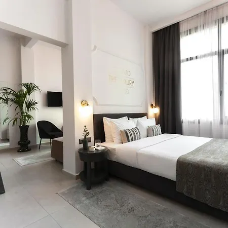 The Mood Luxury