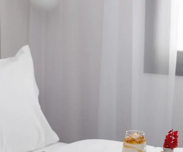 The Mood Luxury